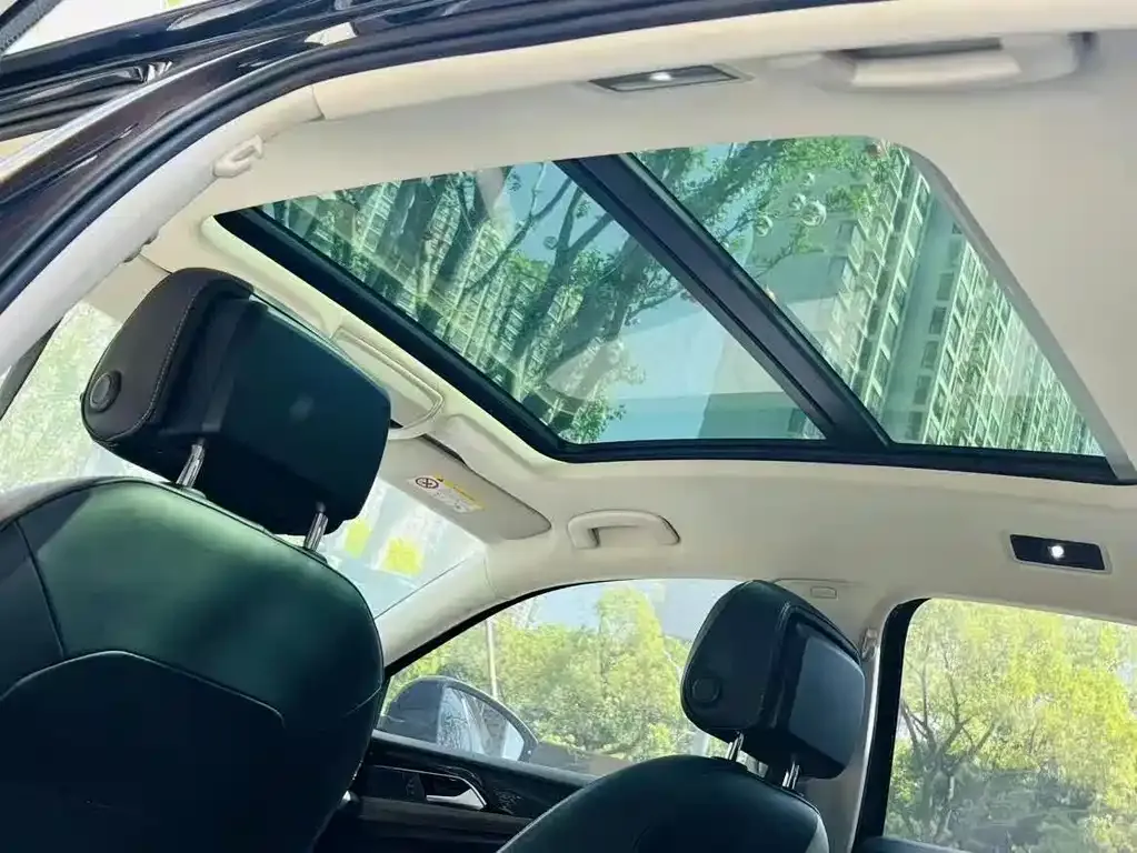 Volkswagen Passat — фото 8