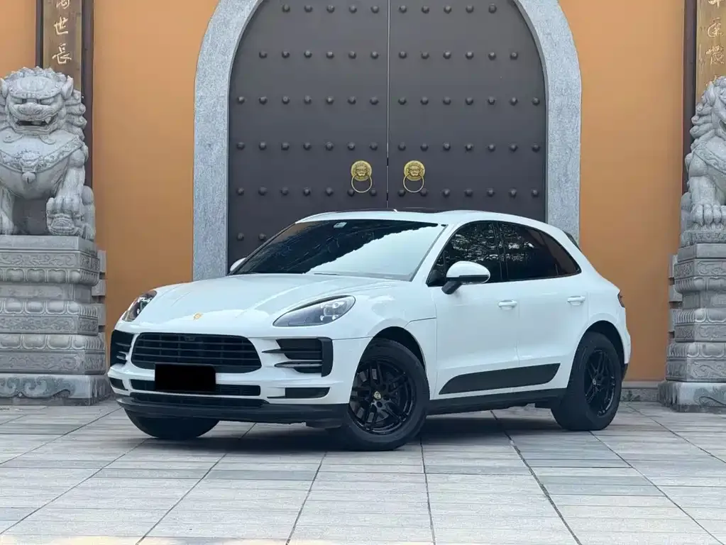 Porsche Macan — фото 1