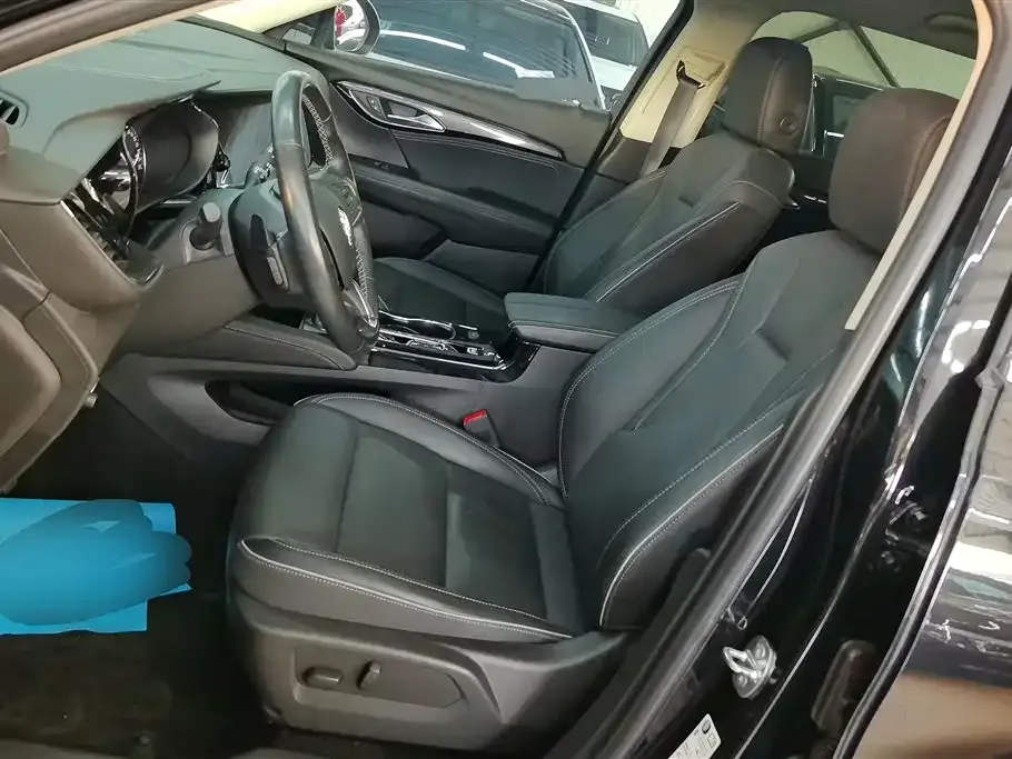 Buick Envision Plus — фото 5