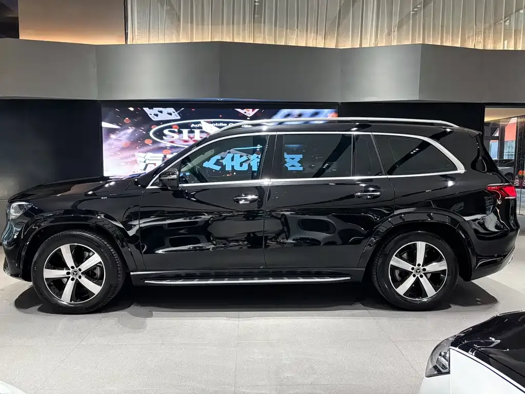 Mercedes-Benz GLS — фото 2