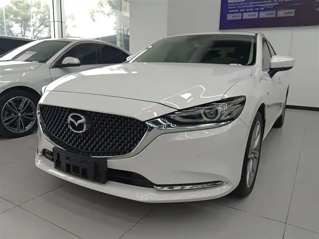 Mazda Atenza — фото 1