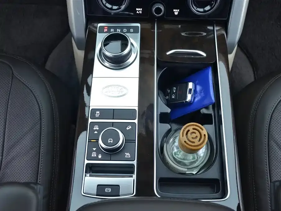 Land Rover Range Rover — фото 10
