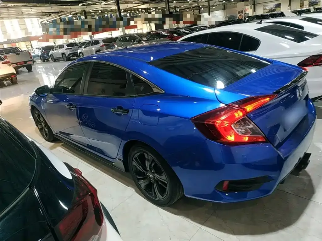 Honda Civic — фото 3