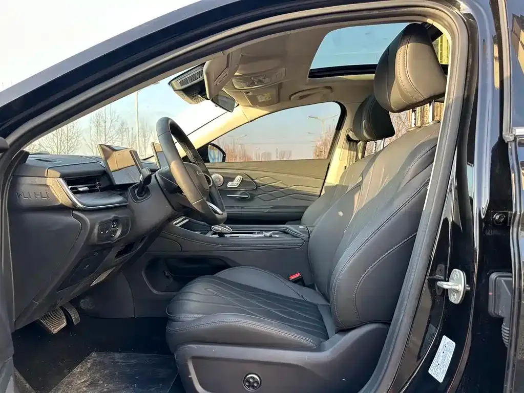 Chery Arrizo 8 PRO — фото 6