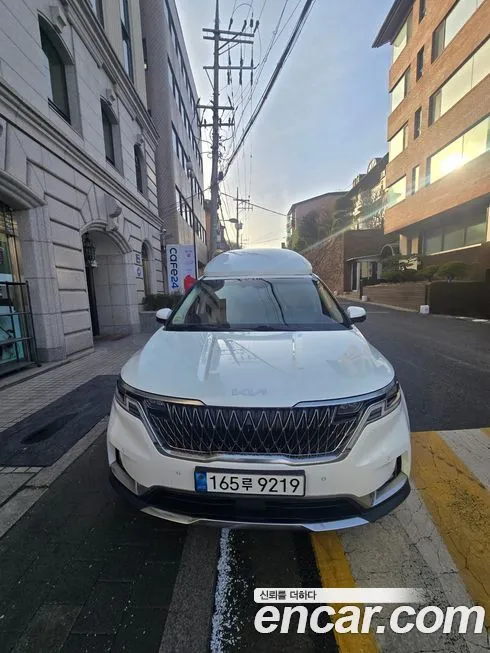 Kia Carnival — фото 10