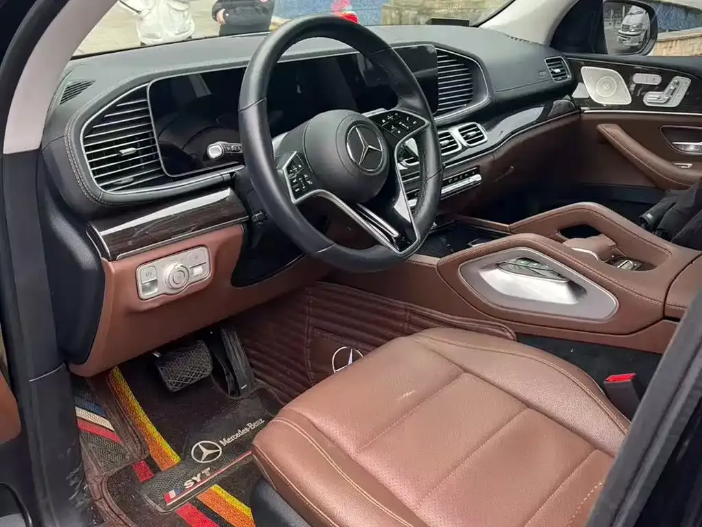 Mercedes-Benz GLE — фото 7