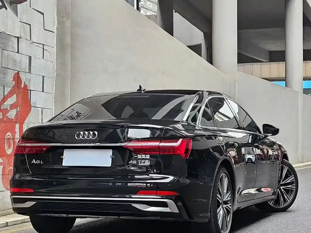 Audi A6L — фото 4