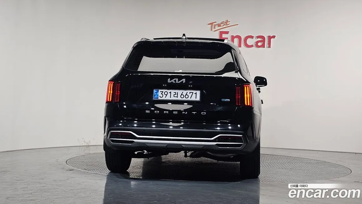 Kia Sorento — фото 4