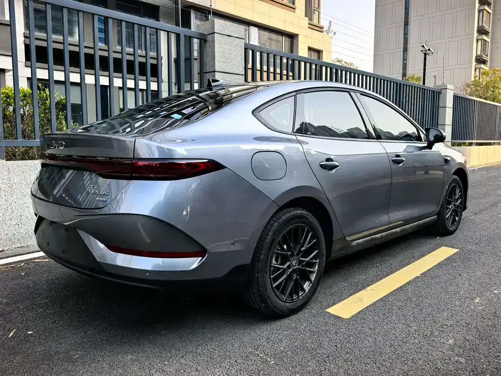 BYD Qin PLUS — фото 10