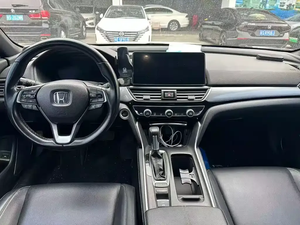 Honda Inspire — фото 5