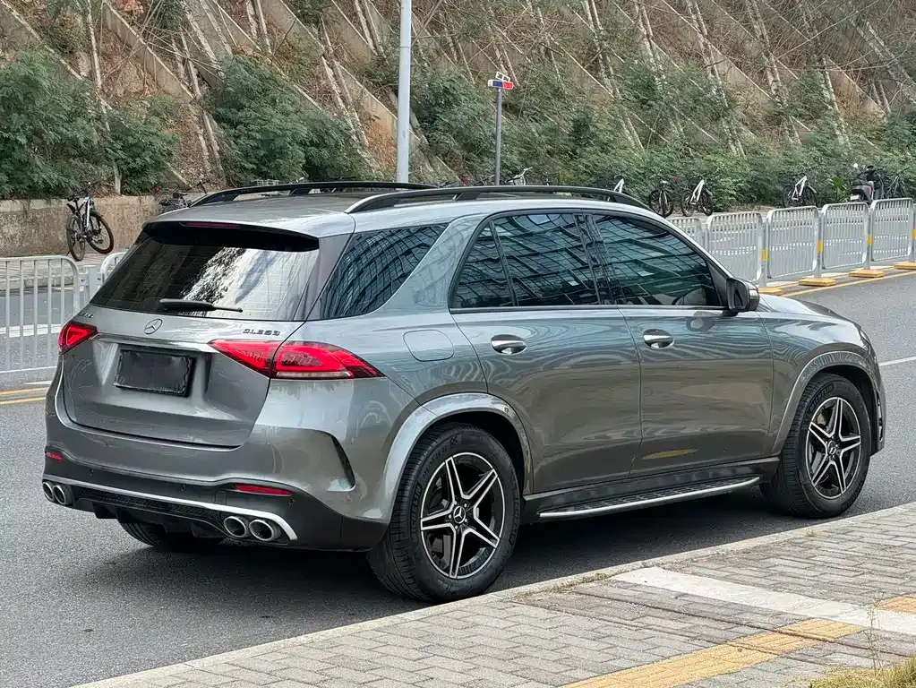 Mercedes-Benz GLE AMG — фото 6