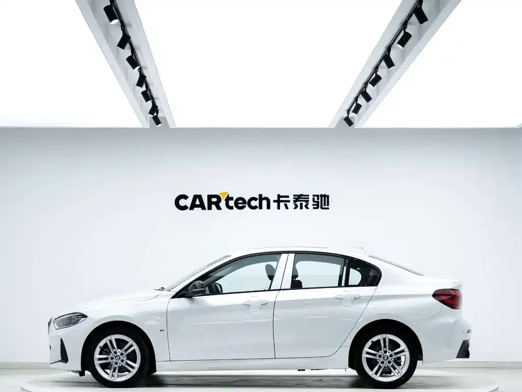 BMW 1 Series — фото 2