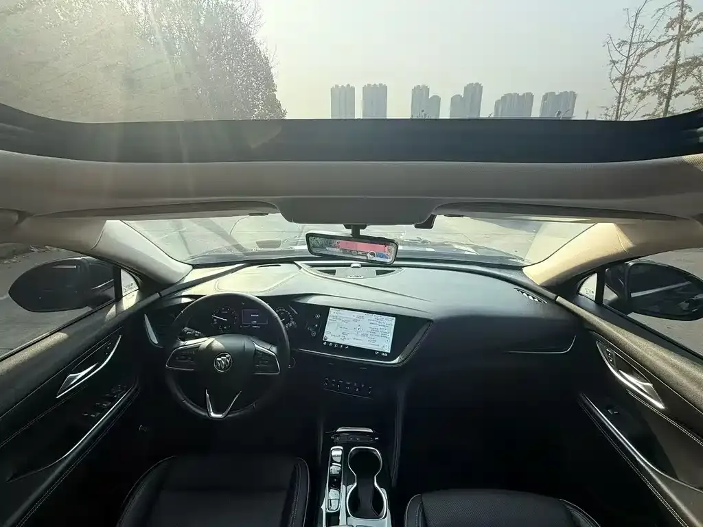 Buick Envision Plus — фото 6
