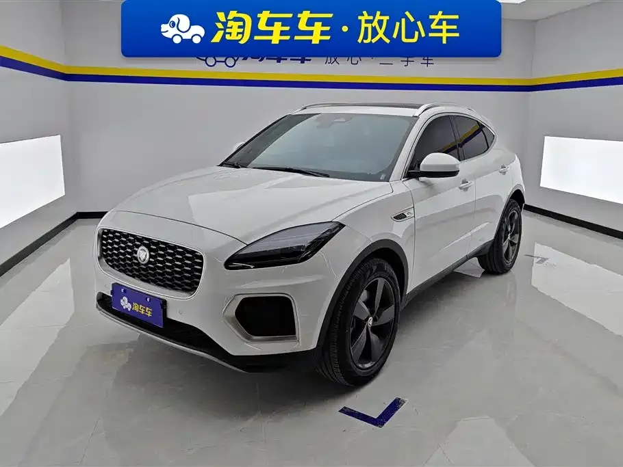 Jaguar E-PACE — фото 1