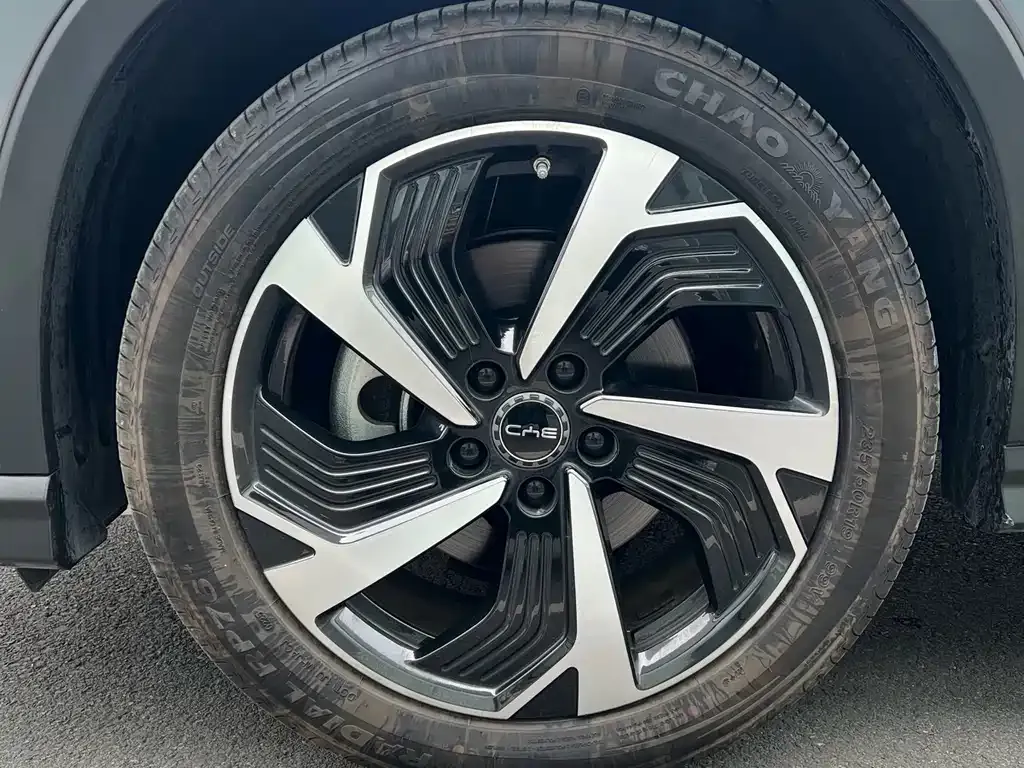 BYD Seal 05 DM-i — фото 10