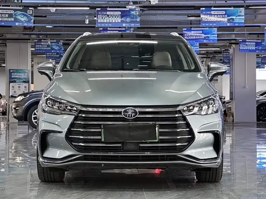 BYD MAX New Energy — фото 5