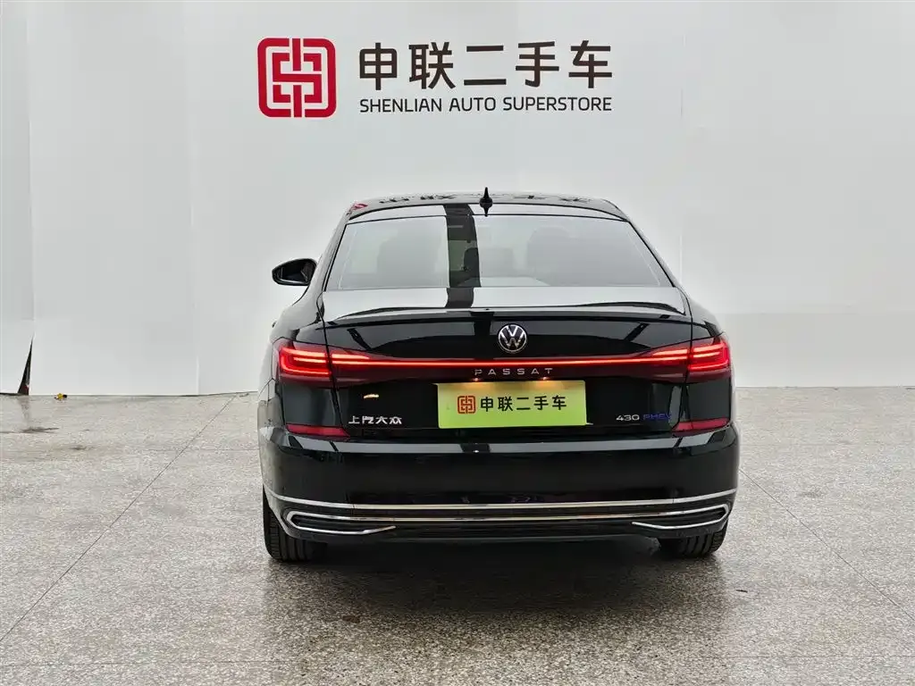 Volkswagen Passat New Energy — фото 2