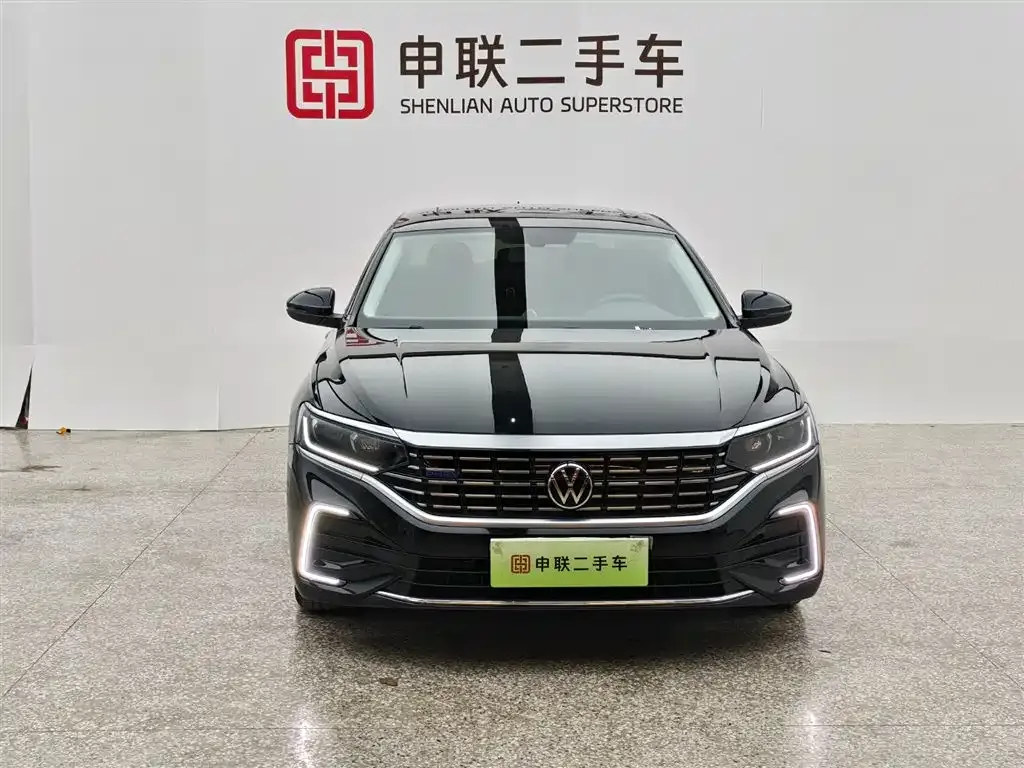 Volkswagen Passat New Energy — фото 5