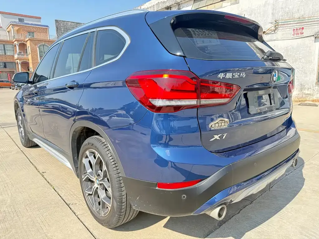 BMW X1 — фото 4