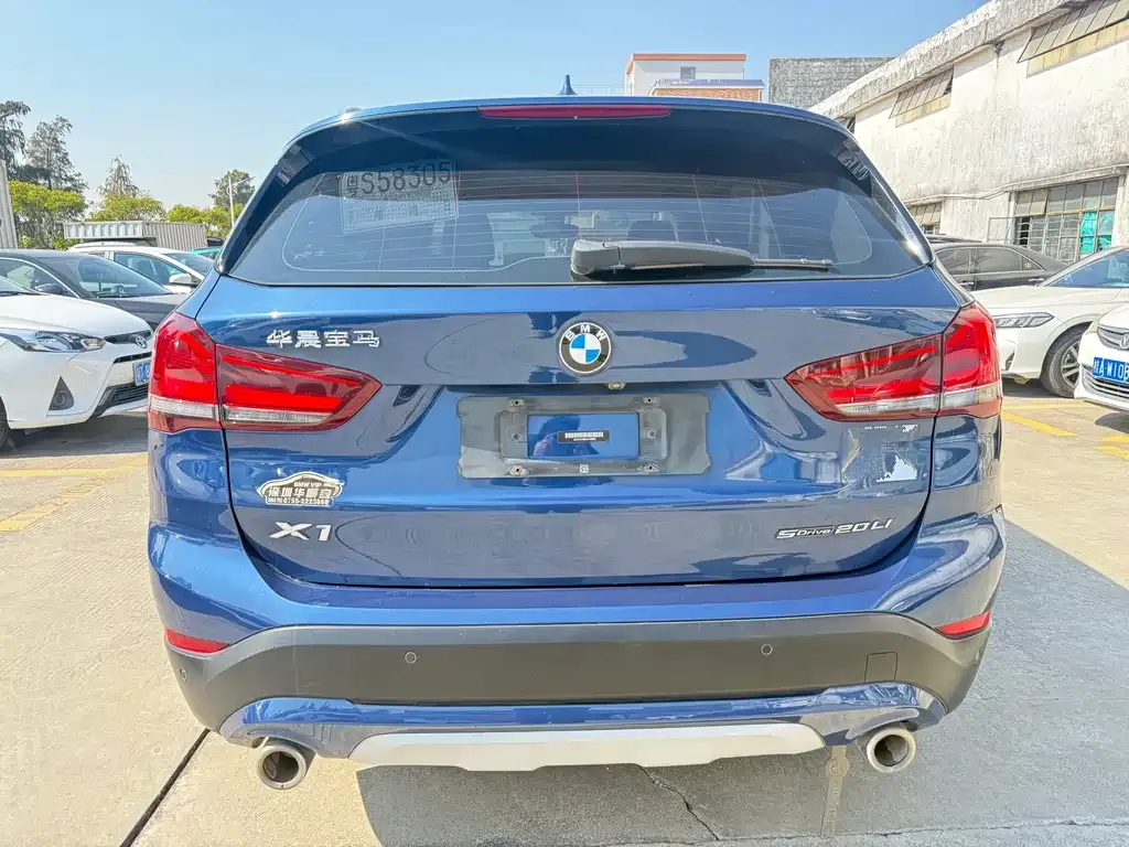 BMW X1 — фото 2