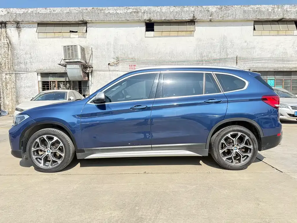 BMW X1 — фото 3