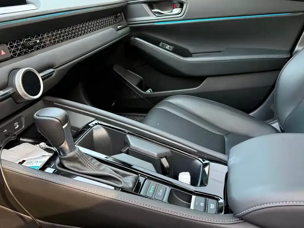 Honda Accord — фото 5