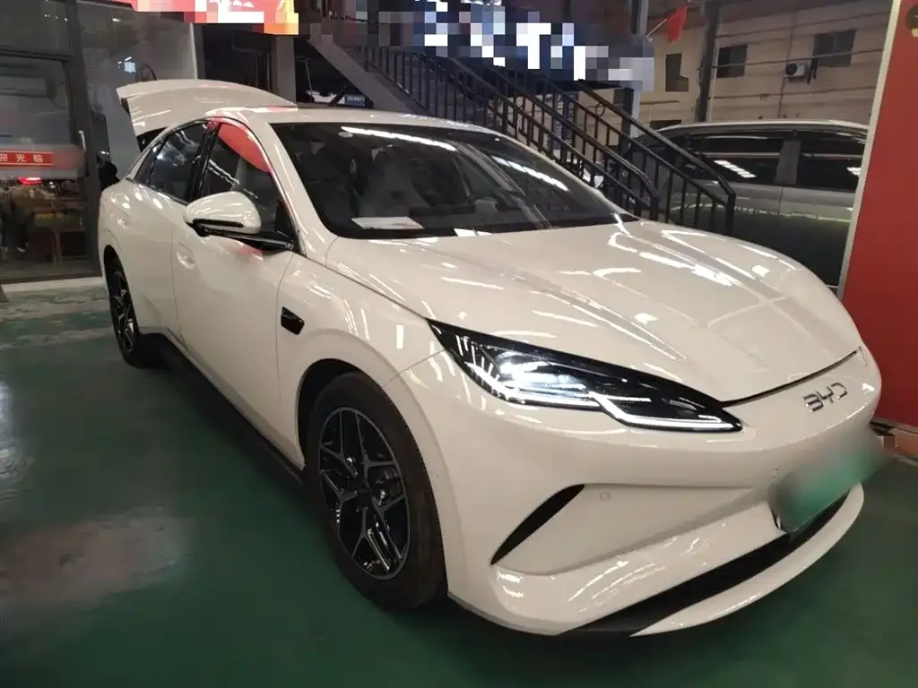 BYD Seal 06 — фото 10