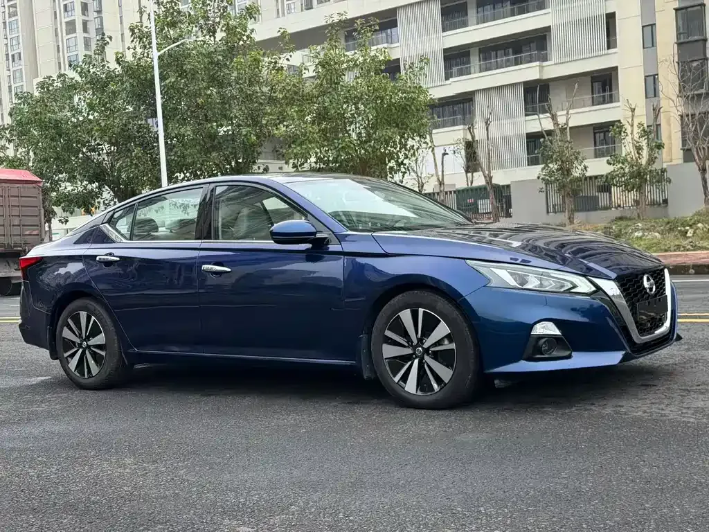 Nissan Teana — фото 8