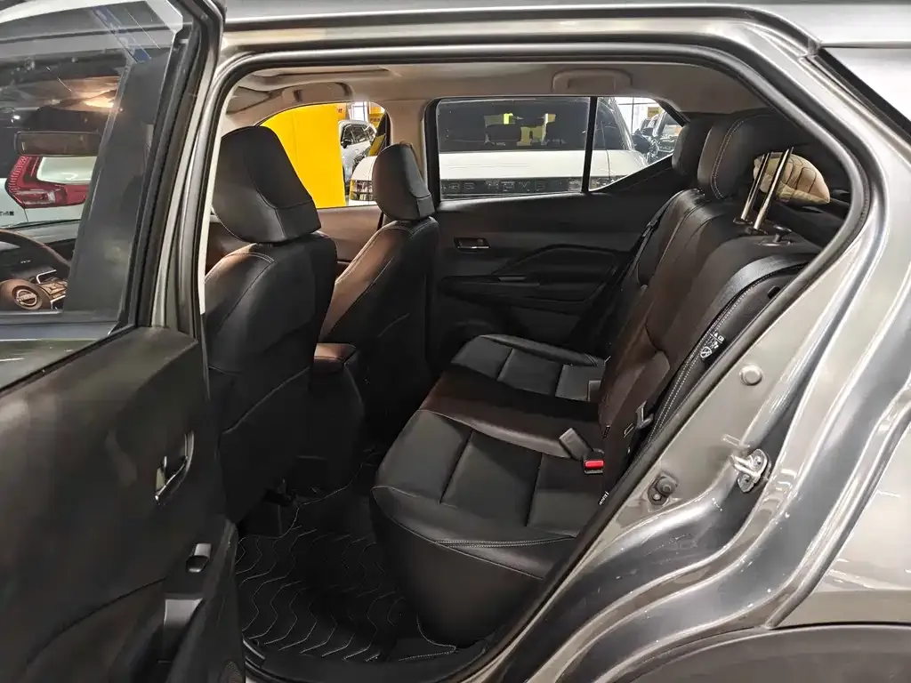 Nissan Kicks — фото 2