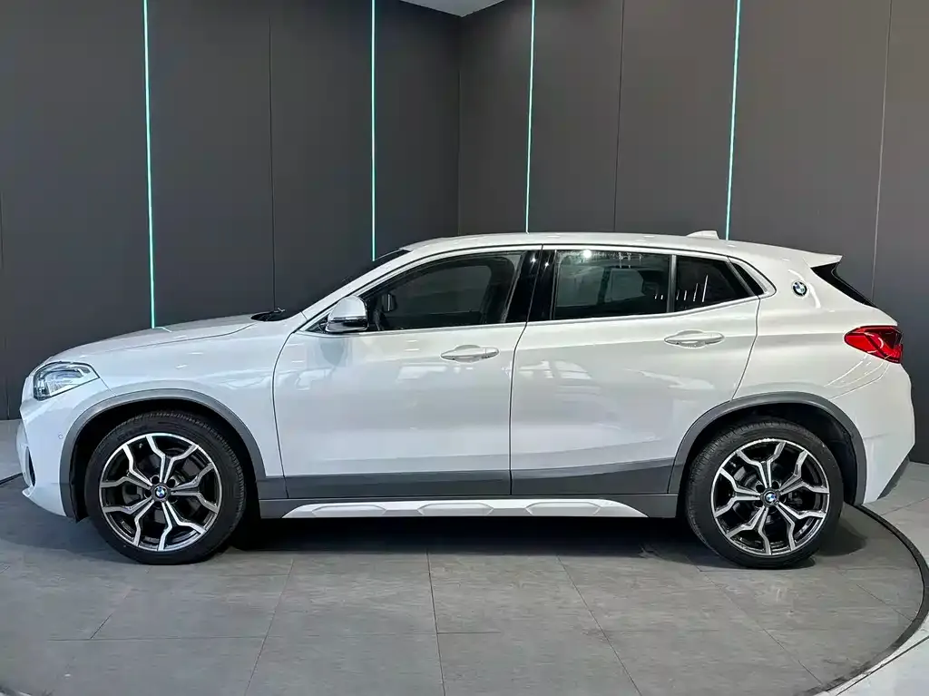 BMW X2 — фото 8