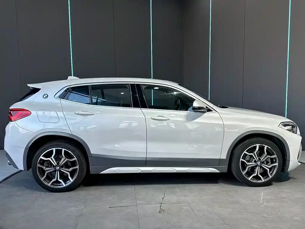 BMW X2 — фото 5