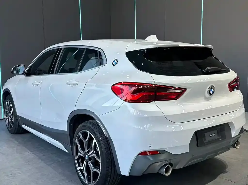 BMW X2 — фото 9