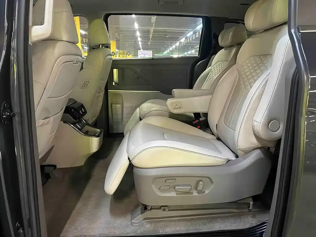 Hyundai Custo — фото 4