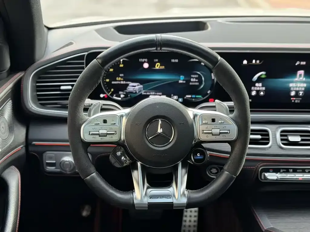 Mercedes-Benz GLE AMG — фото 8