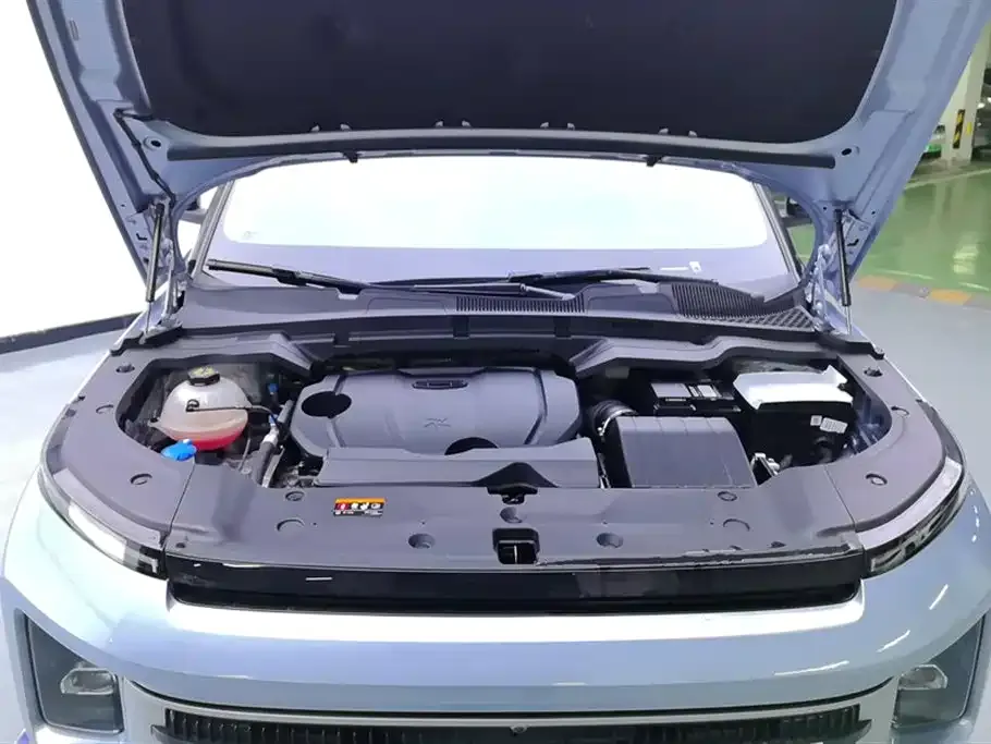 Geely Icon — фото 4