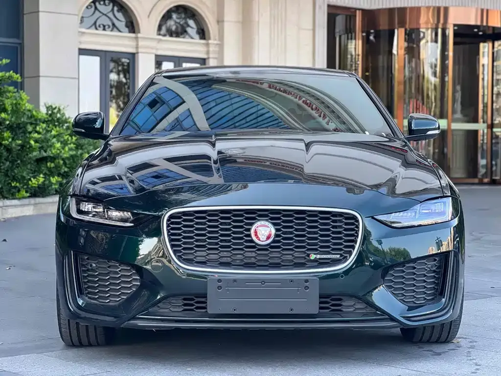 Jaguar XEL — фото 2