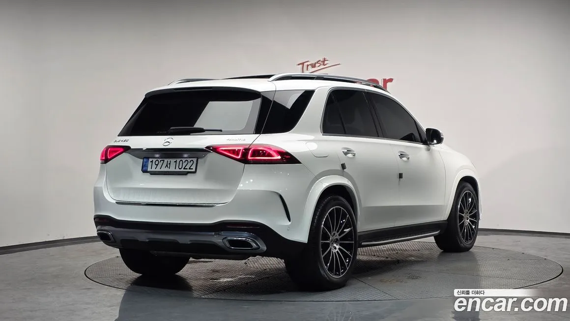 Mercedes-Benz GLE-Class — фото 2
