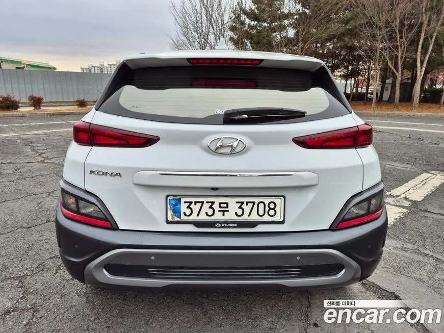 Hyundai Kona — фото 10