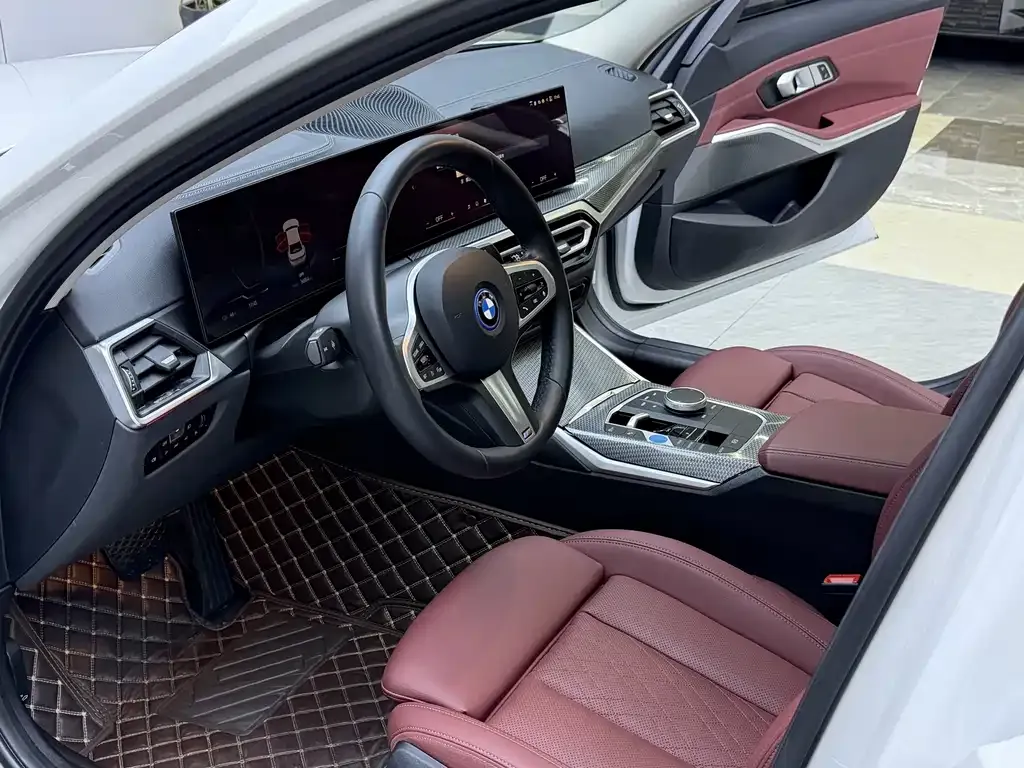 BMW i3 — фото 10