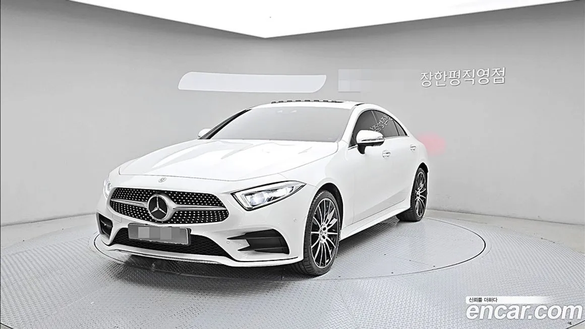 Mercedes-Benz CLS-Class — фото 1