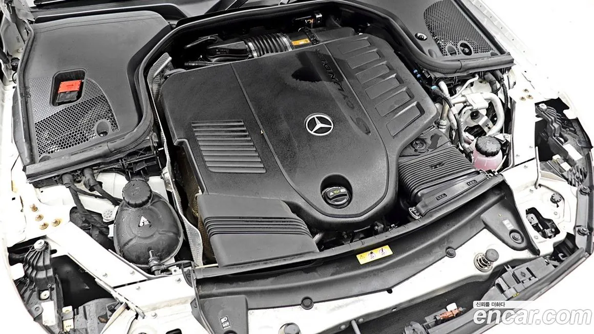 Mercedes-Benz CLS-Class — фото 8