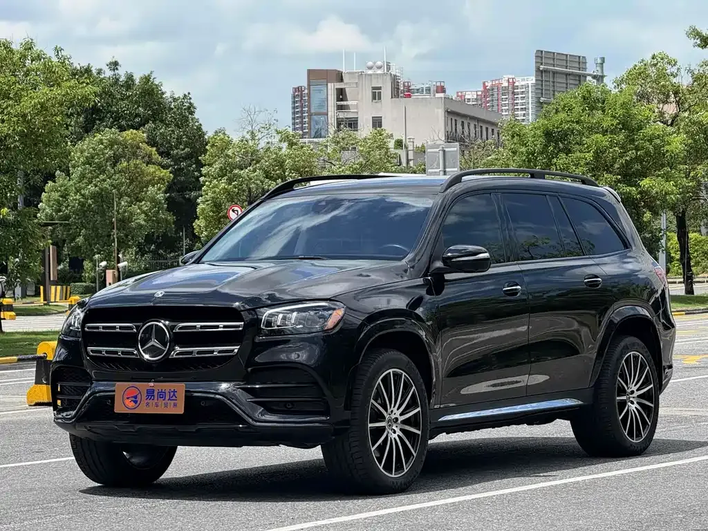 Mercedes-Benz GLS — фото 9