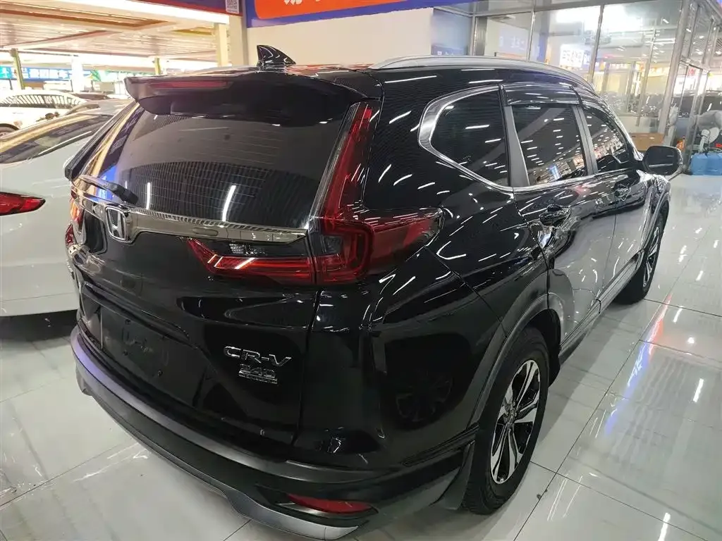 Honda CR-V — фото 9