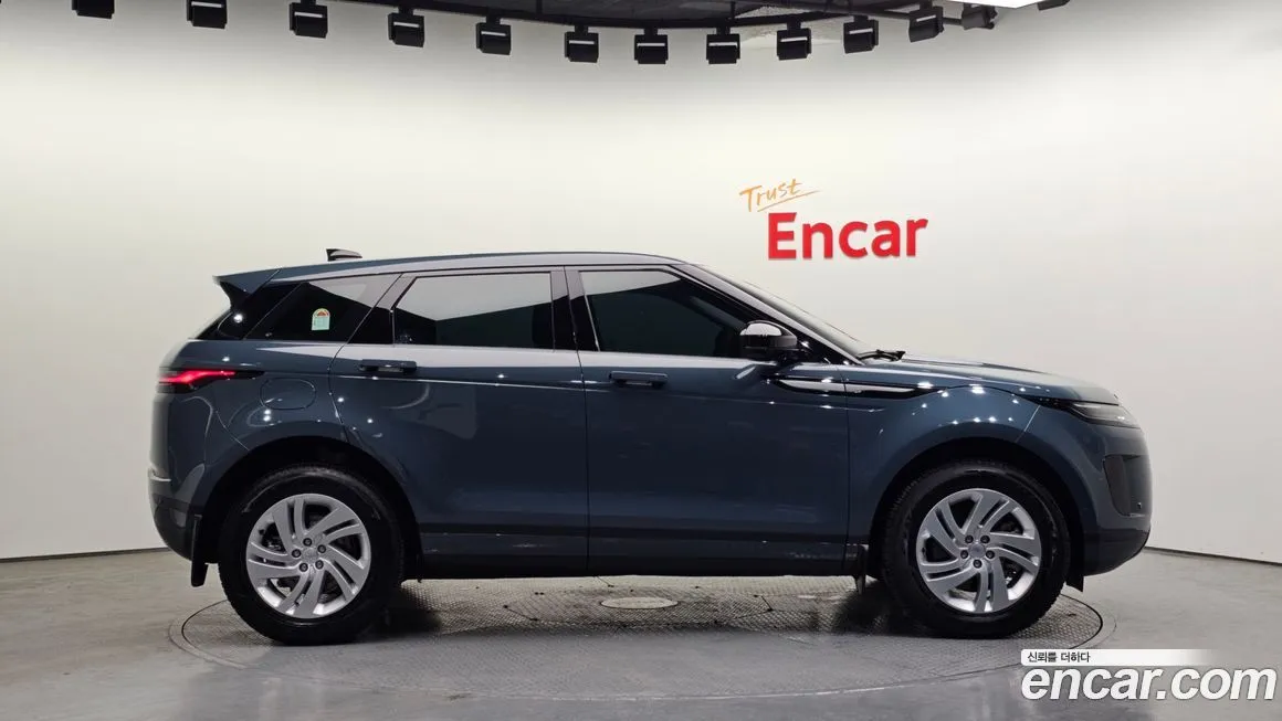 Land Rover Range Rover Evoque — фото 7