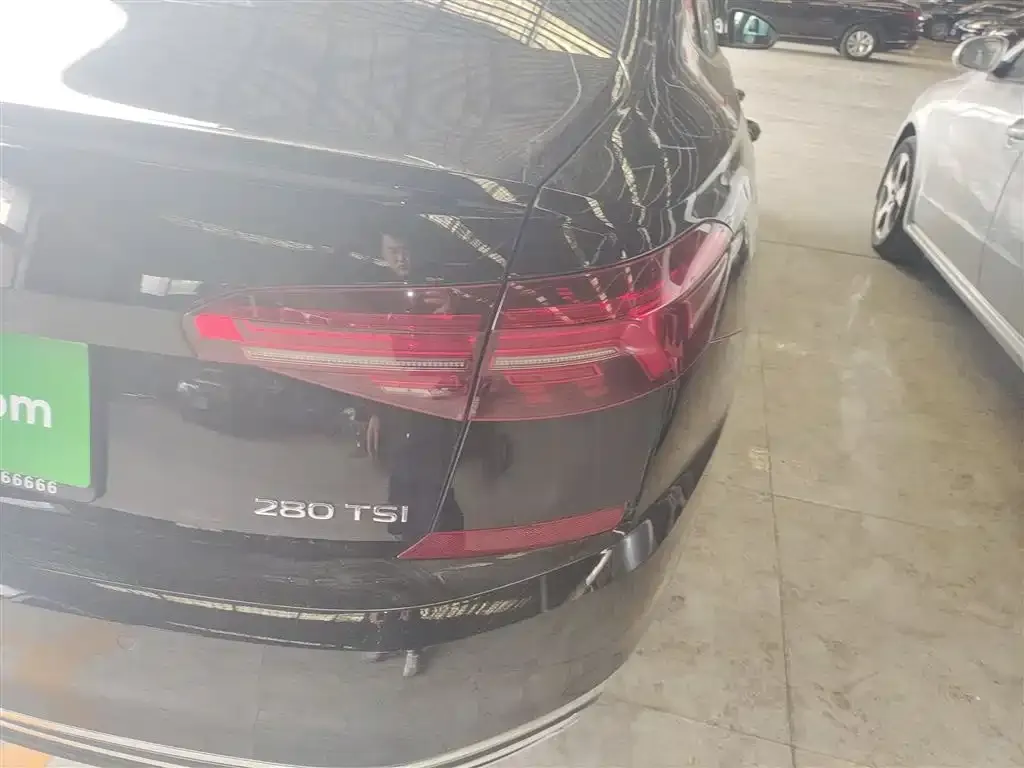 Volkswagen Passat — фото 8