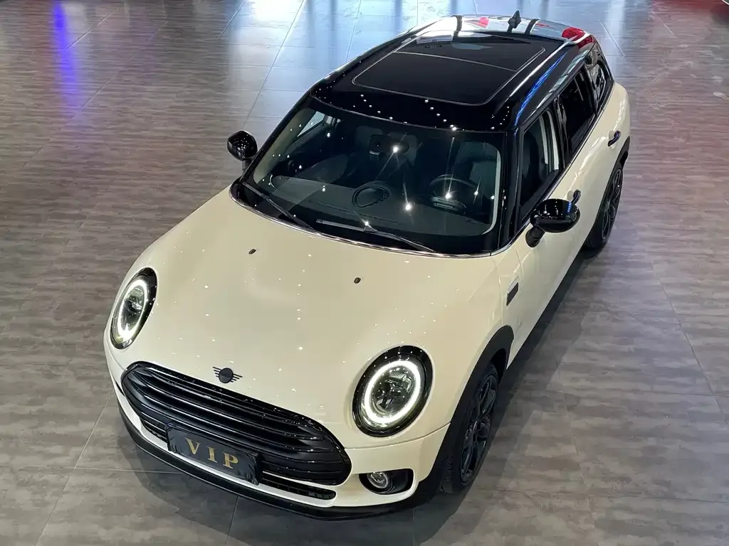 MINI Clubman — фото 10