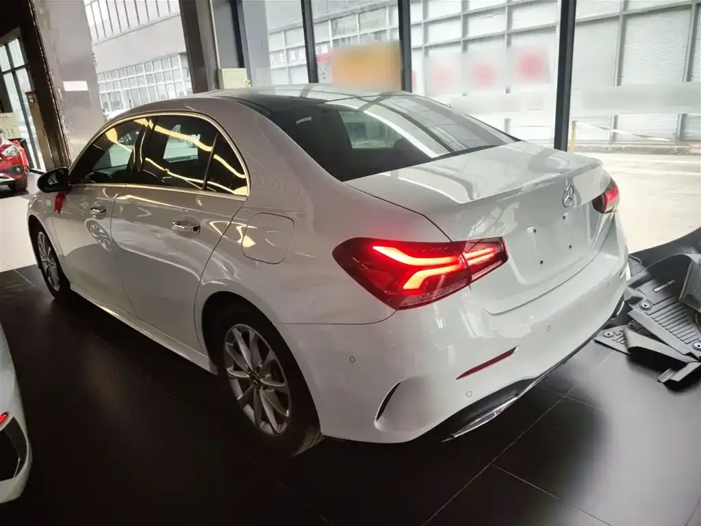 Mercedes-Benz A-Class — фото 5