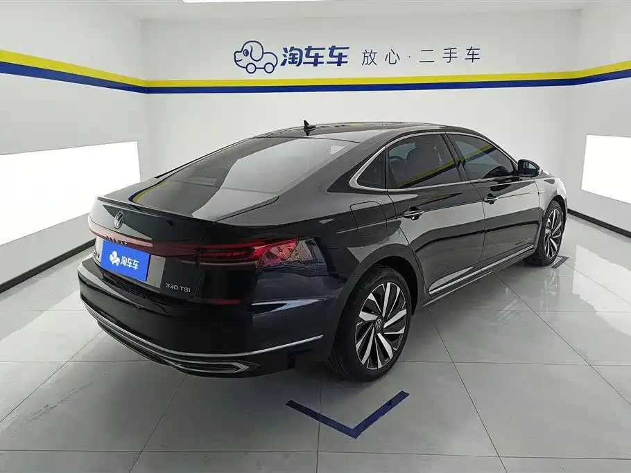 Volkswagen Passat — фото 3