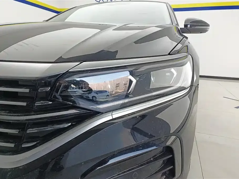 Volkswagen Passat — фото 5