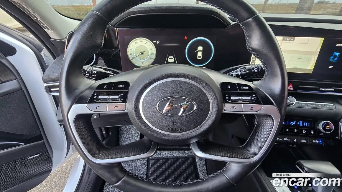 Hyundai AVANTE — фото 8